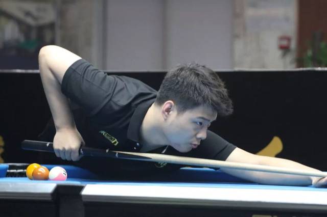 每体：曼联有意巴萨中场费尔明，准备报价超7000万欧