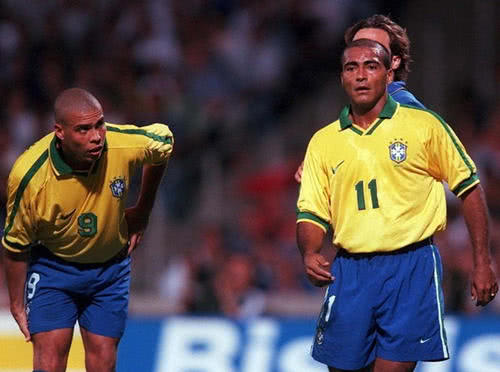 类似的天才 类似的天才