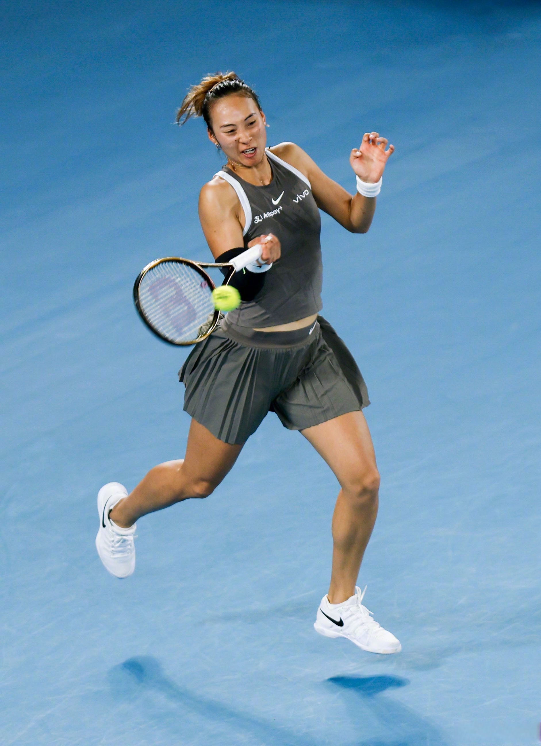 国羽新星崛 国羽新星崛